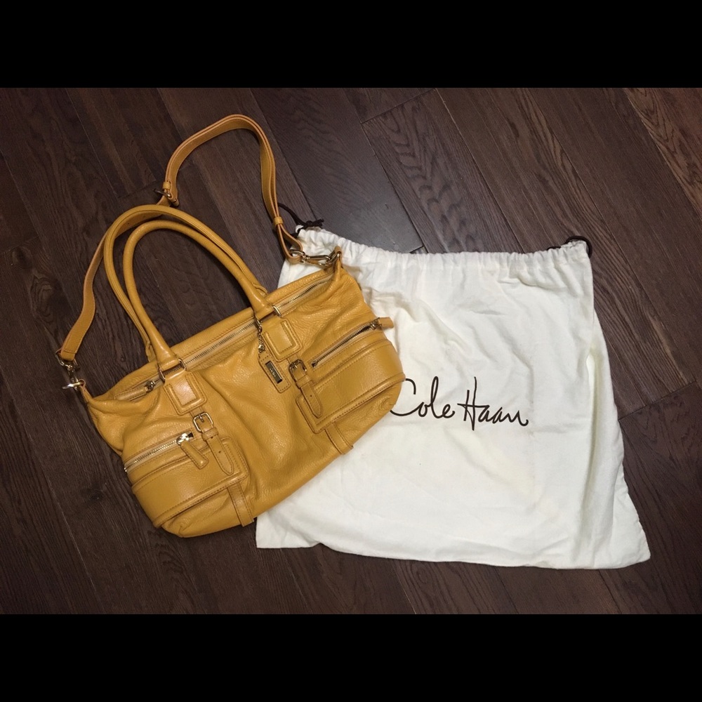 Coke Haan purse crossbody